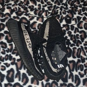 Yeezys oreos